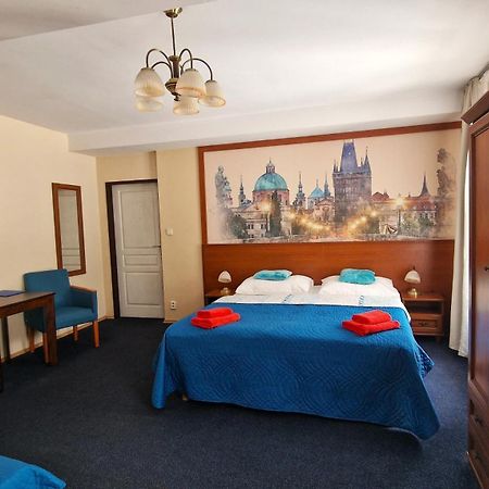 Aaron Hotel Prague Exterior photo